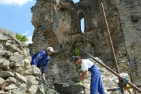 Obnova hradu Slanec 