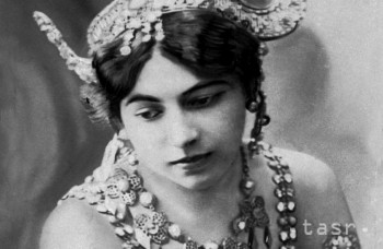 Šperky a iné veci Mata Hari vydražili za desaťnásobok očakávanej sumy