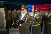 Prevoz pozostatkov dvoch vojakov na Slovensko