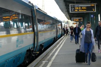 vlak Pendolino Košičan stanica železnice cestovani