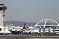 Streľba na letisku v Los Angeles