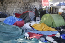 Sociálne veci utečenci polícia stanový tábor vypra