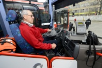 Nové autobusy prímestskej dopravy v Bratislave 