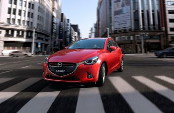 Mazda 2 kopíruje dizajn väčších modelov, vyzerá skvelo