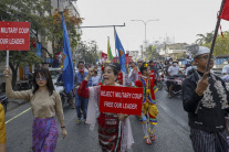 Protesty v Mjanmarsku pokračujú už šiesty deň