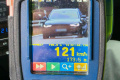 PRETEKÁR: V obci uháňal rýchlosťou 121 km/h, prišiel o vodičák