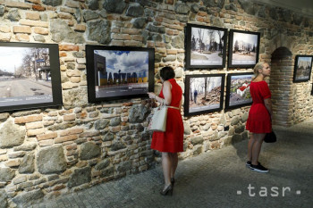 Bratislavský hrad pozýva na výstavu Pozeraj sa! Mariupoľ!