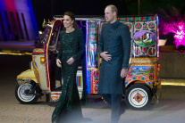 Britský kráľovský pár na návšteve Pakistanu