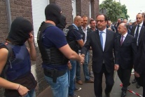 Prezident F. Hollande v Saint-Etienne-du-Rouvray