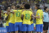 Brazília zdolala Srbsko, postúpila z prvého miesta