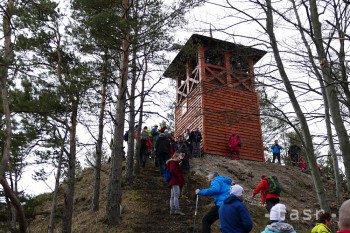 VIDEO: Na vrchu Špicák pri Strečne otvorili novú rozhľadňu