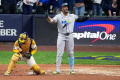 Milwaukee vedie vo Svetovej sérii MLB 2:0 na zápasy