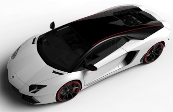 Lamborghini venovalo výrobcovi pneumatík 690-koňový Aventador 
