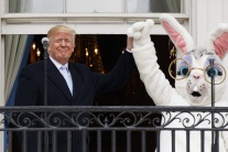 Veľká noc Biely dom Trump zajačik