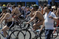 Nahí cyklisti v Madride