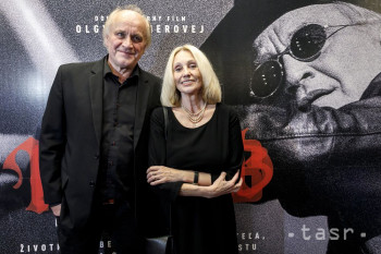 Kocáb a Sommerová premiérujú v Bratislave film o rockerovi, politikovi