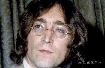 Odcudzené denníky Johna Lennona vrátili Yoko Ono