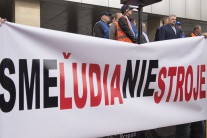 Bratislava odchod dôchodok protest skorší pochod K