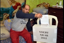 Predčasné parlamentné voľby 2012