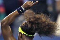 Serena vo štvrťfinále na US Open